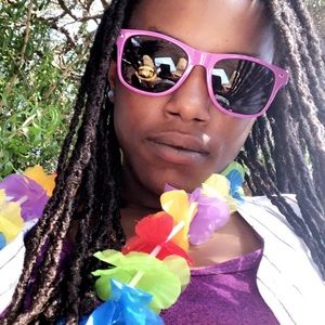 Meet your Posher, La jaye